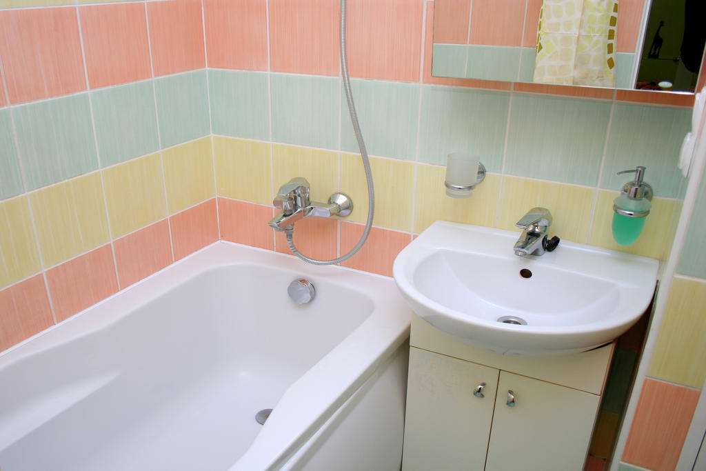 Inn Home Apartments - Livoberezhna Kiev Eksteriør bilde